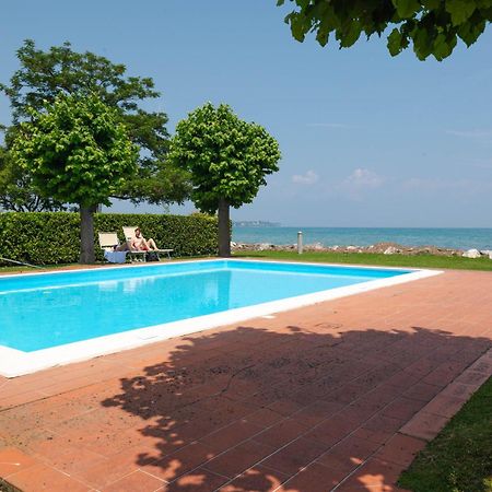 Incantevole Location Fronte Lago Sirmione Luaran gambar