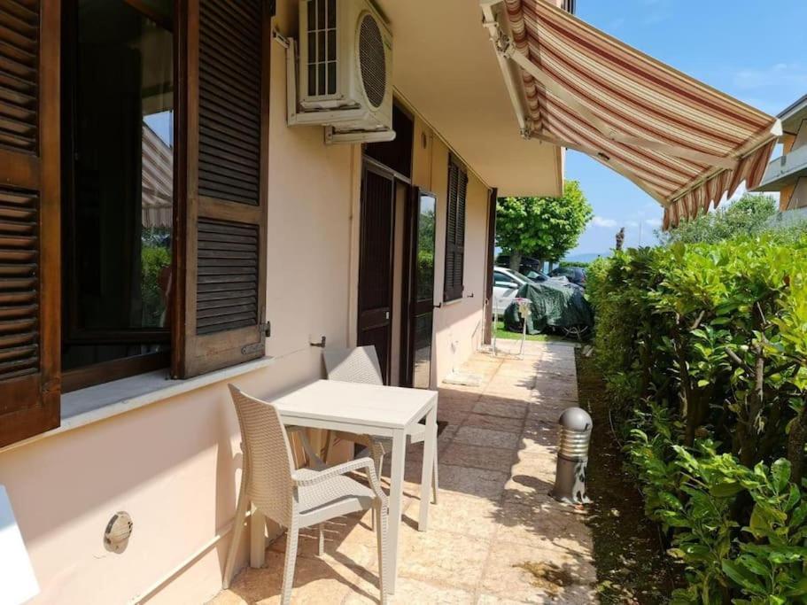 Incantevole Location Fronte Lago Sirmione Luaran gambar